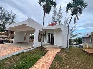 9 El Maestro Ext, Camuy, PR 00627