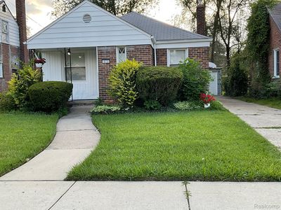 18737 Glastonbury Rd, Detroit, MI, 48219