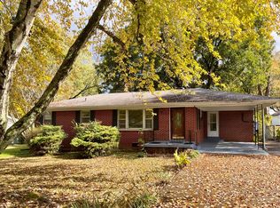 102 Patterson St, Paris, TN 38242