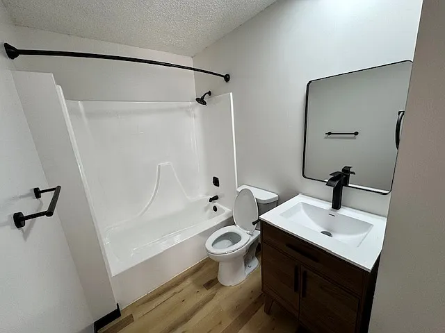 861 S 46th St #2 — Photo 6