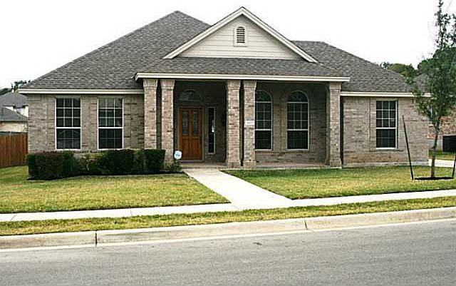 1st image of 3005 Onslow Dr
