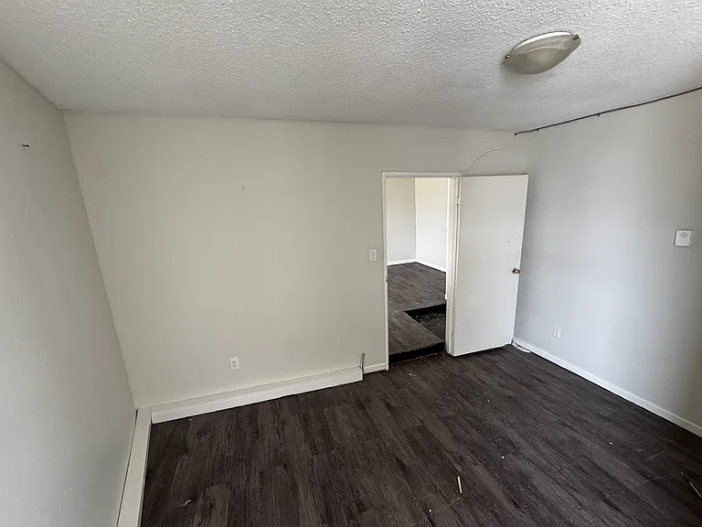 1 Prince Edward St #308 — Photo 7