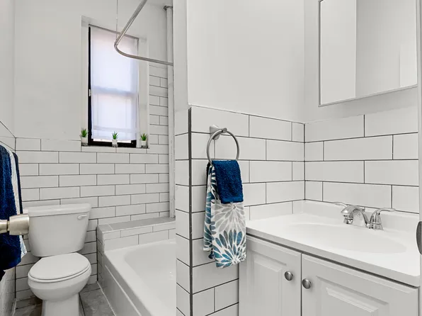 834 Riverside Drive image 13 of 14