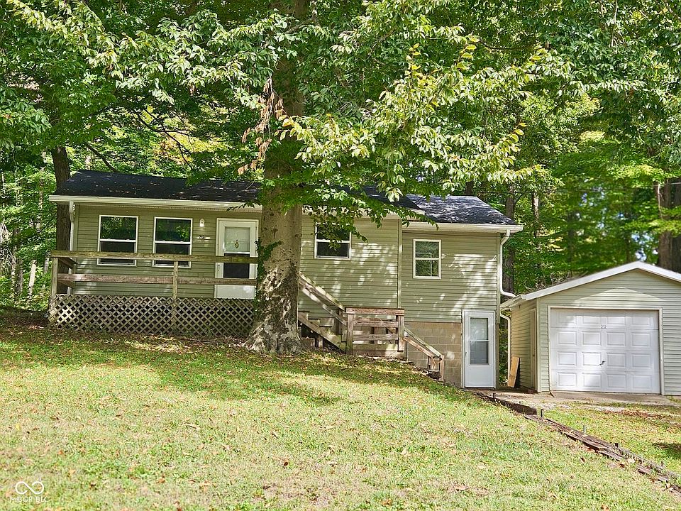 1st image of 212 Lake Hart