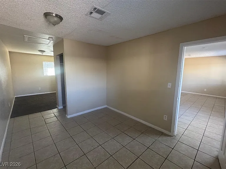 2605 Cedar Ave #4 — Photo 7