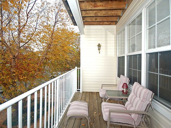 deck off of livingroom