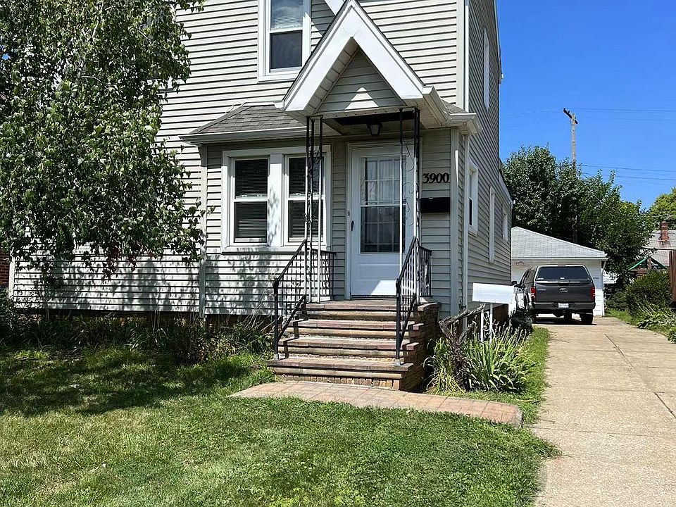 1st image of 3900 Dawnshire Dr