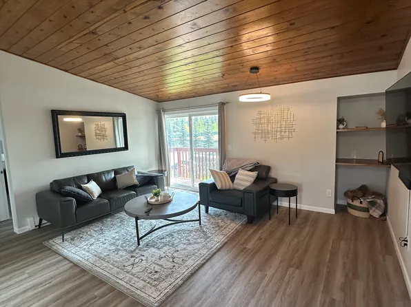 1801 Lore Rd APT 3, Anchorage, AK 99507