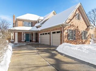 4713 Seeley Ave, Downers Grove, IL 60515