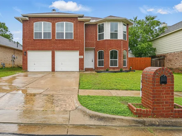 2324 Wilmette Dr, Arlington, TX 76018