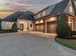 5906 E 110th Pl, Tulsa, OK 74137
