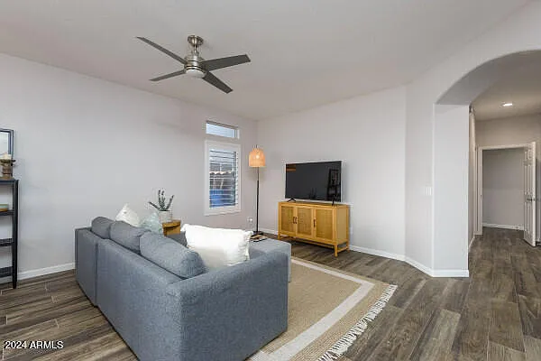 1568 E San Remo Ave — Photo 26