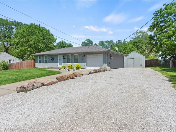 4337 N Olive St, Kansas City, MO 64116