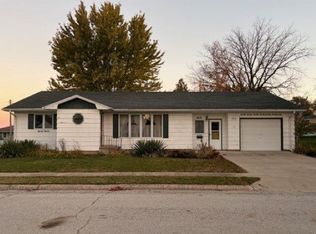 305 Wilson St, Wellsburg, IA 50680