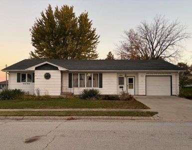 305 Wilson St, Wellsburg, IA, 50680