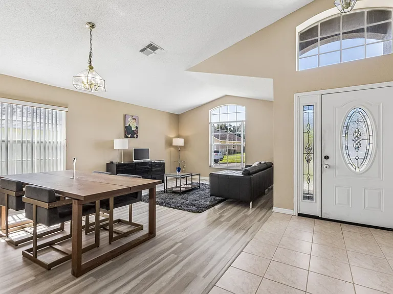 7907 Magnolia Bend Ct #COURT34747 — Photo 5