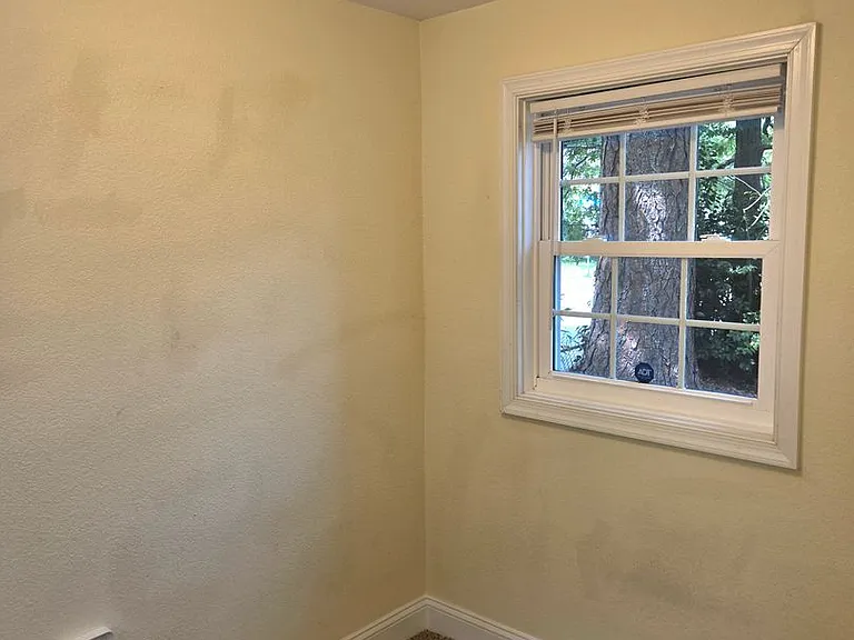2201 Pershing Ave — Photo 17
