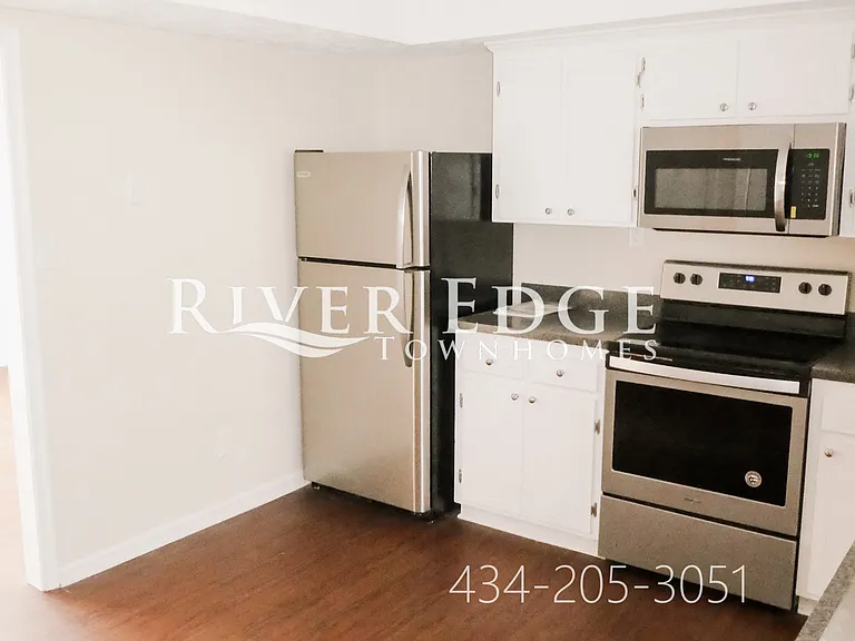 510 Lusardi Dr — Photo 6