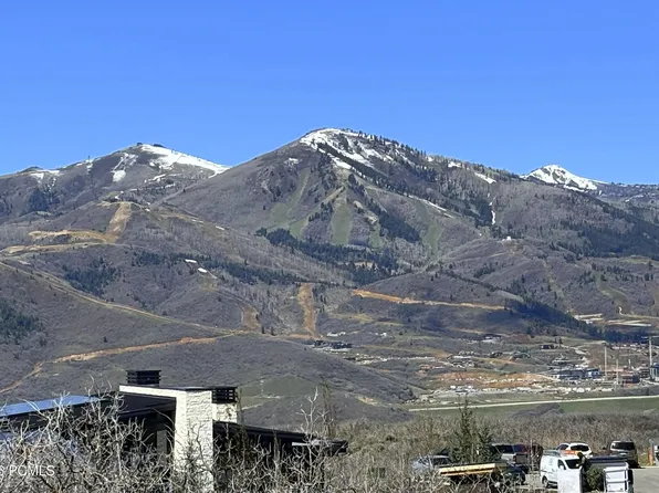 9382 N Daybreak Cir #Ds-6, Kamas, UT 84036