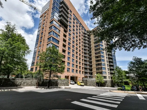 2001 15th St N APT 504, Arlington, VA 22201