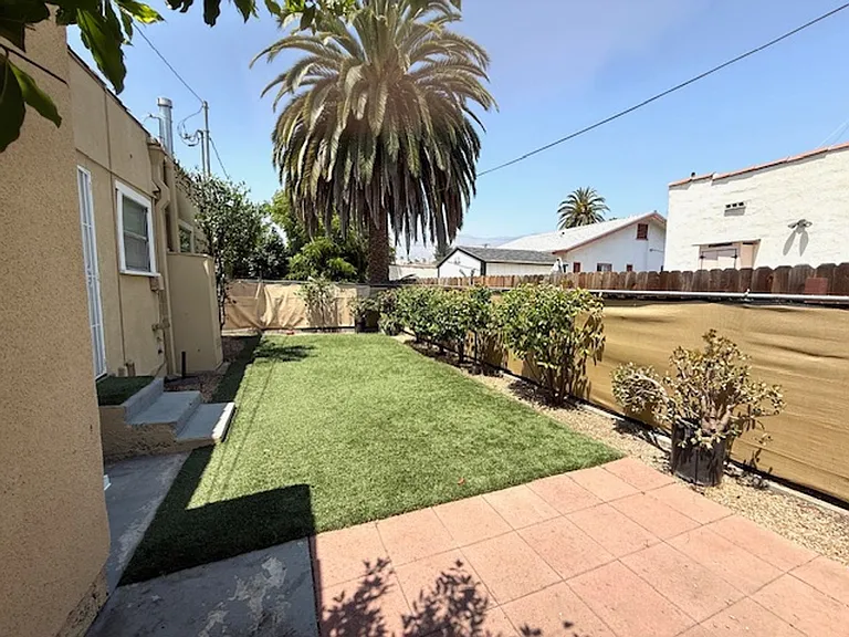 760 Elmira St #8 — Photo 19