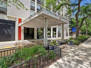 1455 N Sandburg Ter #2601, Chicago, IL 60610