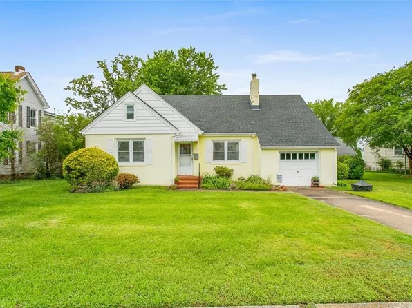 21 Myrtle St, Hampton, VA 23669