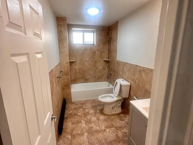 152 S Harrison St #5G — Photo 6