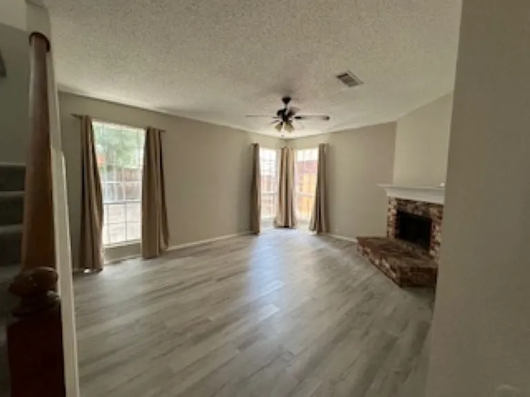 414 Wolfe St #1 — Photo 6