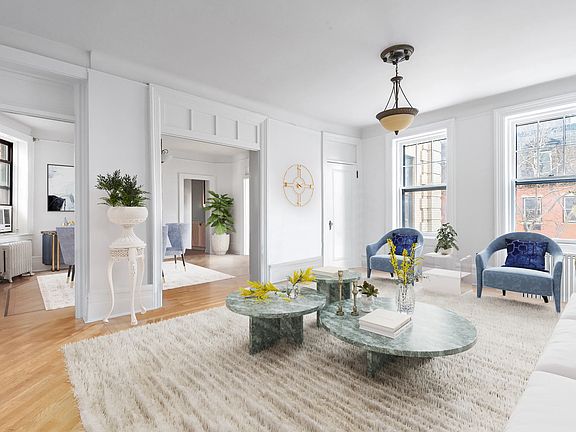 3rd image of 61 Pierrepont St #42