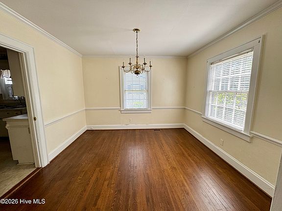 5th image of 1612 Burton Street