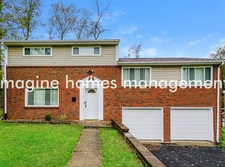 884 Niagara Dr, Irwin, PA 15642