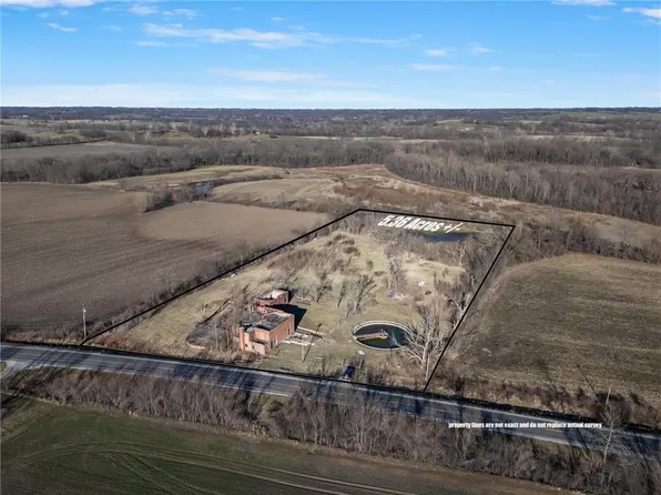 9923 N Hwy, Excelsior Springs, MO 64024