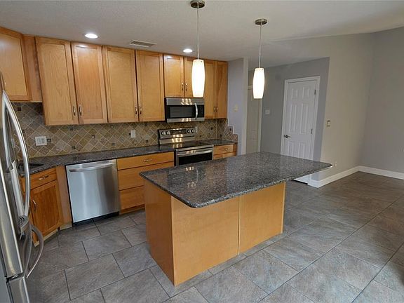 3rd image of 9208 Amity Ct
