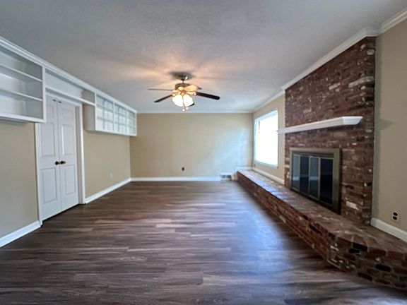 3rd image of 2024 Sonning Dr