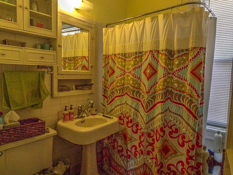 2933 S Logan Ave #1 — Photo 7