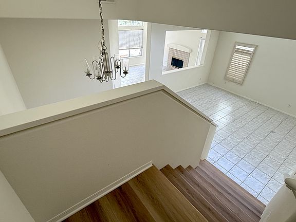 4th image of 8207 E White Fir Ln