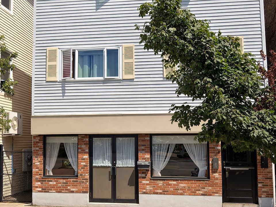 1st image of 397 Somerville Ave APT 2