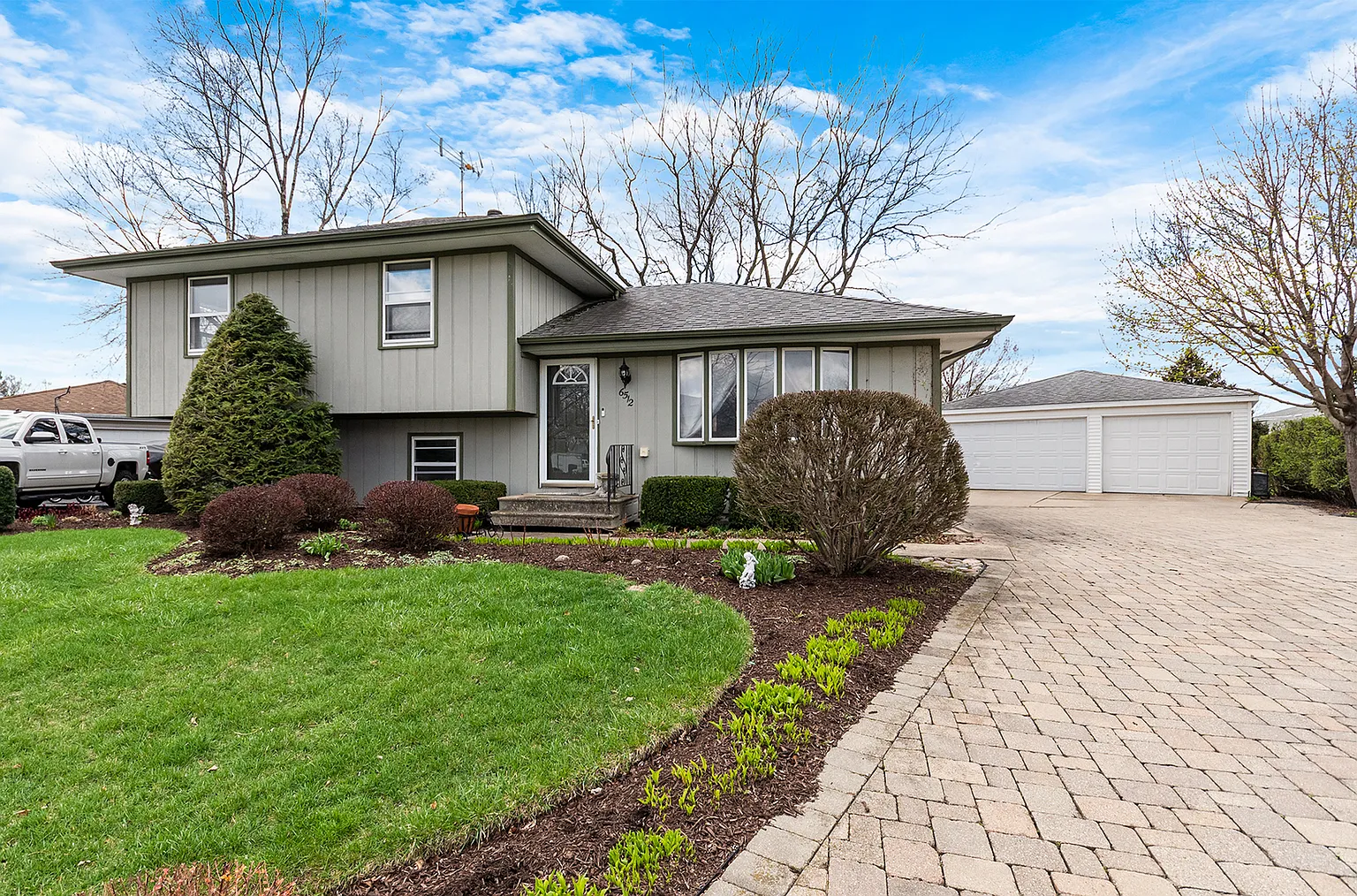 6512 Jack Rogers Ln photo 1