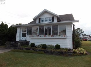 517 Jackson St, Pt Clinton, OH 43452