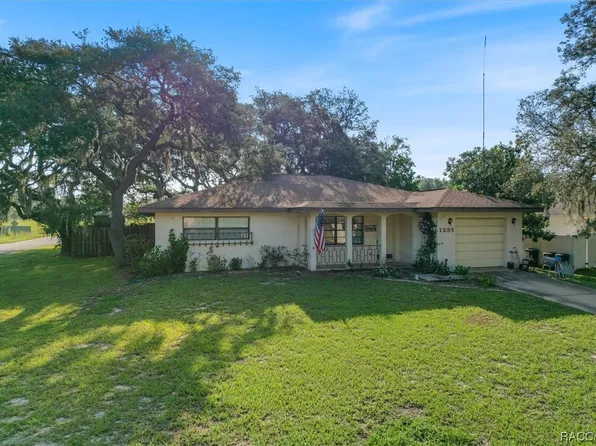 1237 N Lion Cub Point, Lecanto, FL 34461