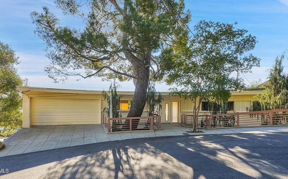1st image of 4218 Beresford Way