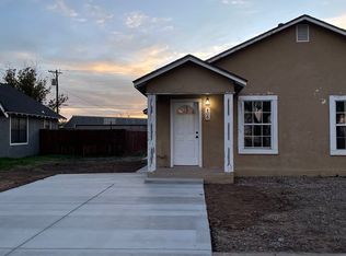 406 S Abilene Ave, Portales, NM 88130