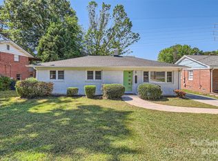 1821 Saint Paul St, Charlotte, NC 28216