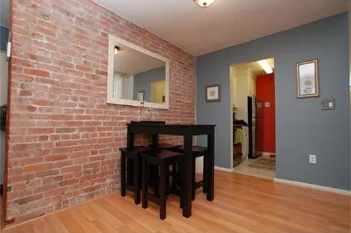 2 bed, 760 sqft, $2,900 — Photo 4