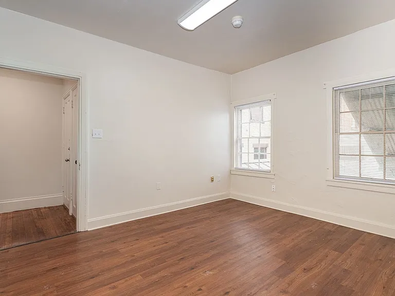 19-23 W High St — Photo 22