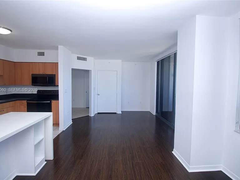 1330 West Ave #3305 — Photo 5