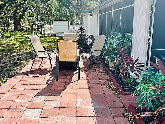5th image of 4732 Lakeside Dr