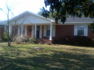 275 Hillcrest Dr, Huntingdon, TN 38344