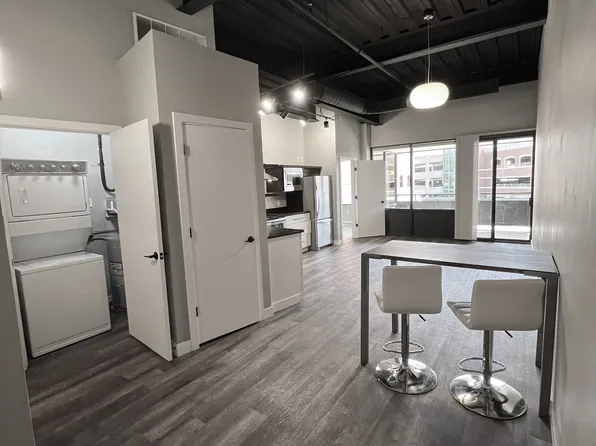 157 S Kalamazoo Mall, Kalamazoo, MI